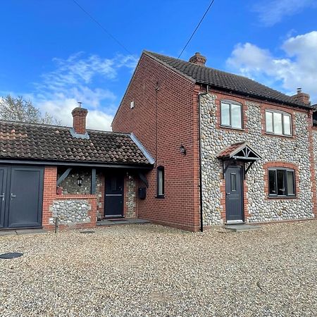 Saltkettle In Blakeney, Sleeping 12 In 5 Bedrooms 블레이크니 외부 사진